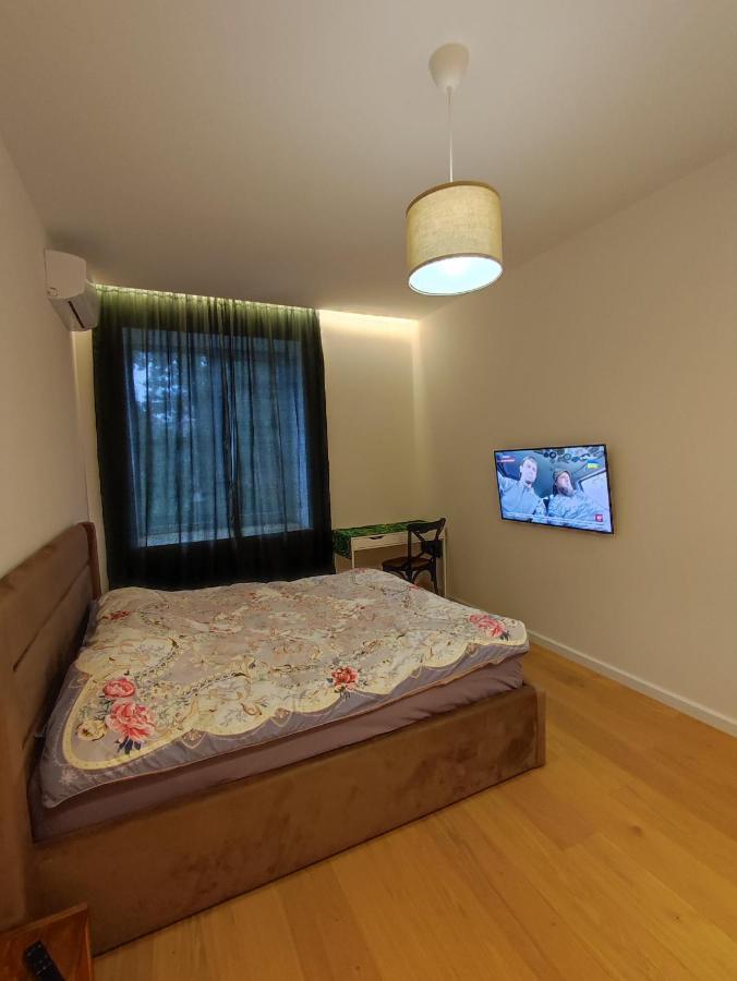 Lux Apartment, Near Metro Vasylkivska Kiev Exterior foto